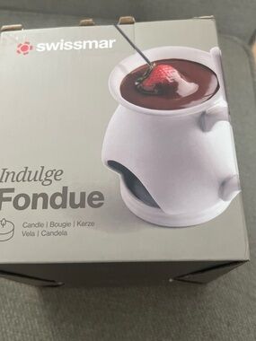 Swissmar Indulge White Fondue Set
